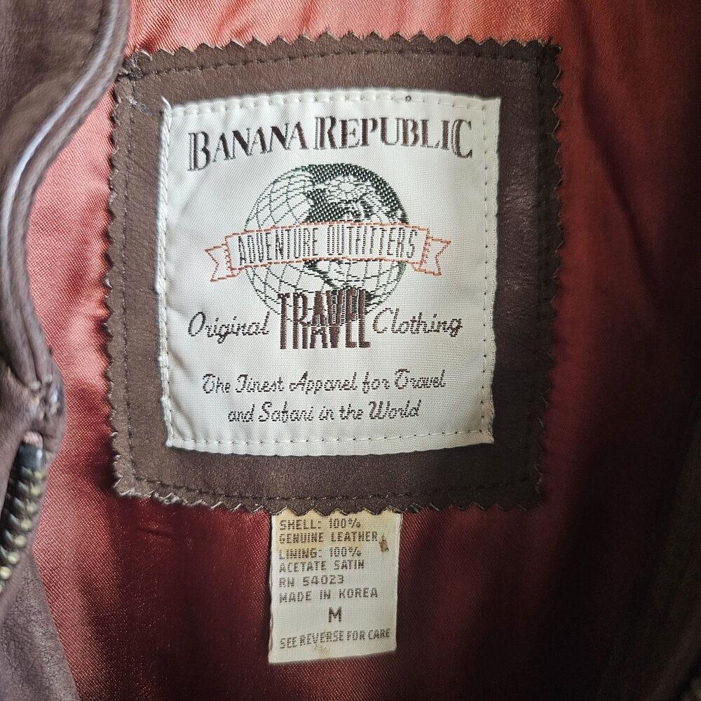 Rare vintage BANANA REPUBLIC Photographers Vest Brown Leather & Satin  H20proof - Picture 2 of 7